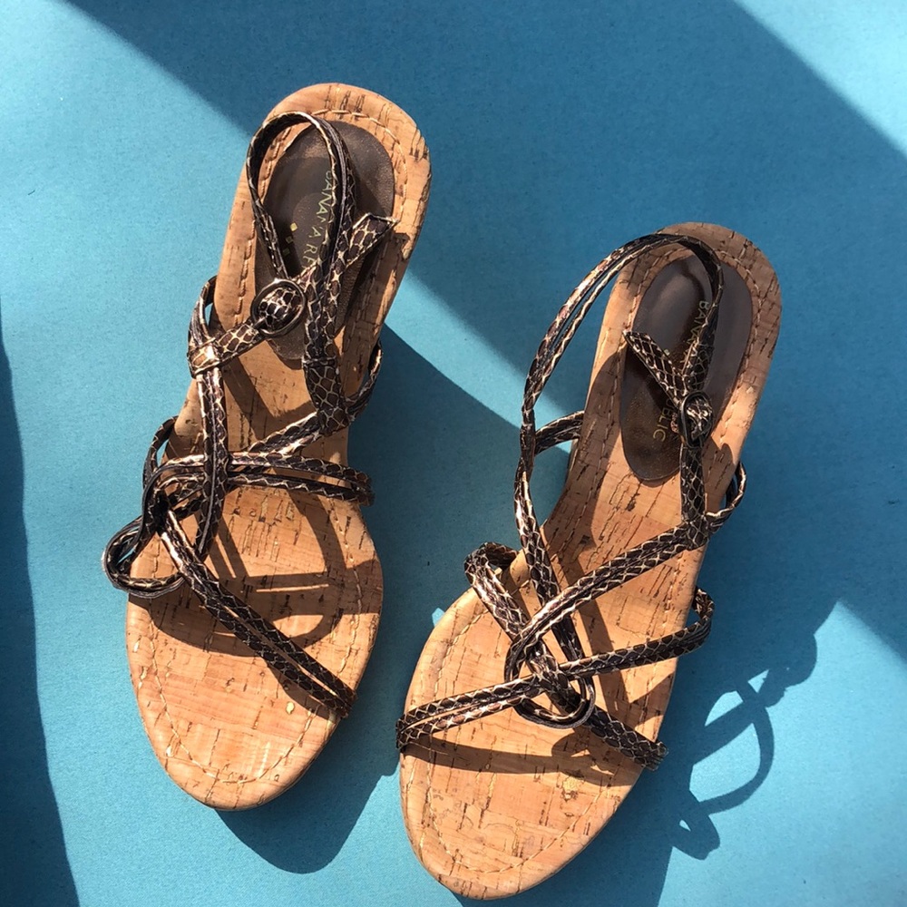 Wedges - Picture 2 of 5